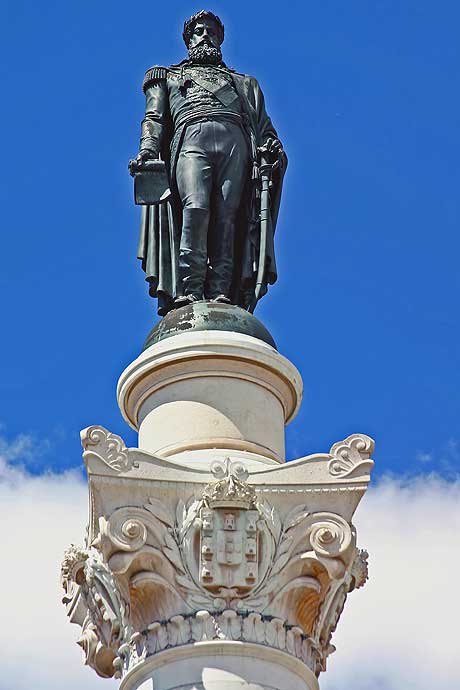 Statue antique à Lisbonne photo